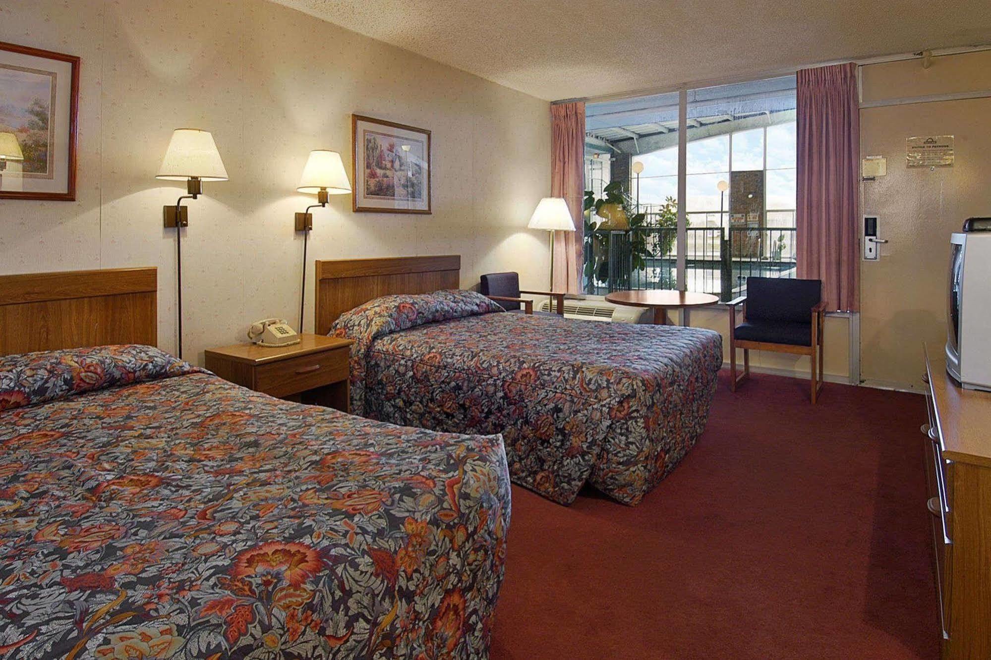 Knights Inn Rantoul Chambre photo